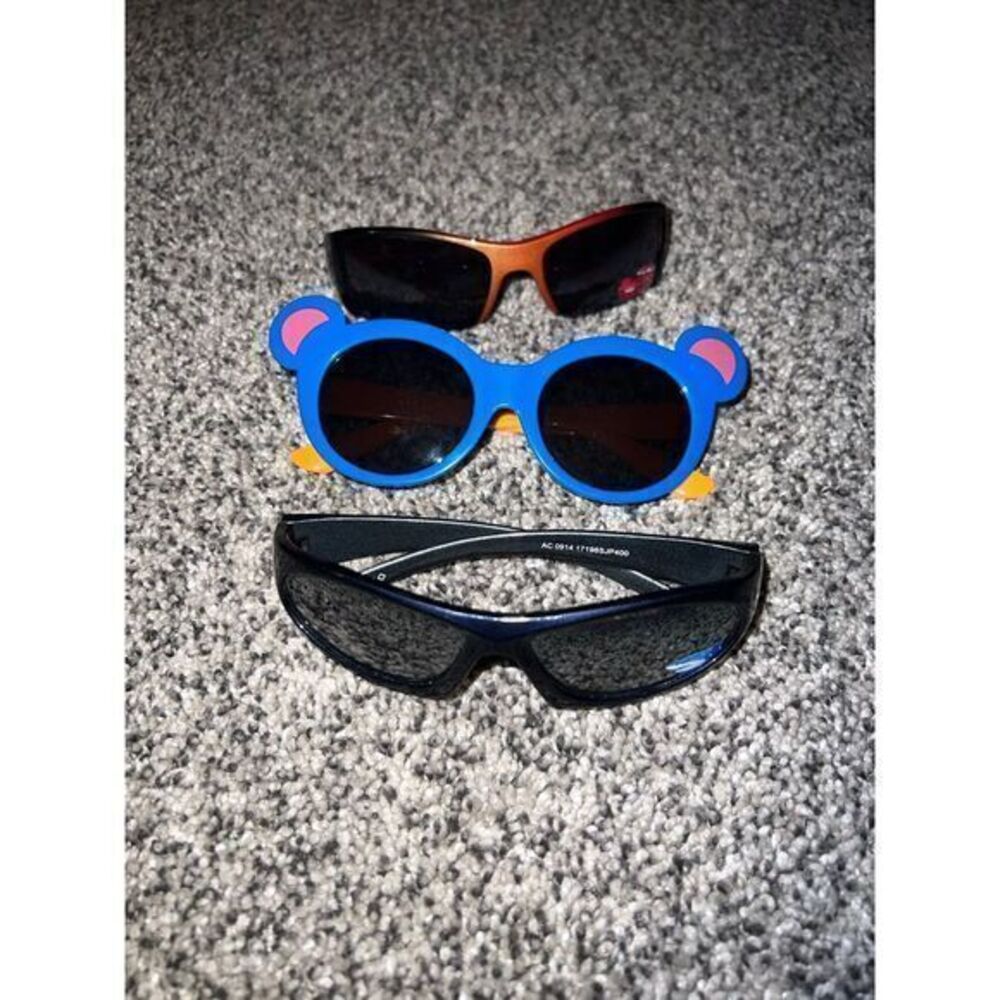 Kids sunglass‎ lot